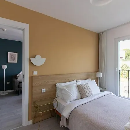 شقة Soft Elegant 1br Flat W/ Free Parking & Shuttle #165 *